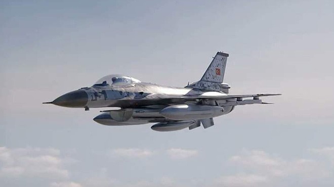 İLK F-16'LAR ‘ÖZGÜR'LEŞTİRİLDİ