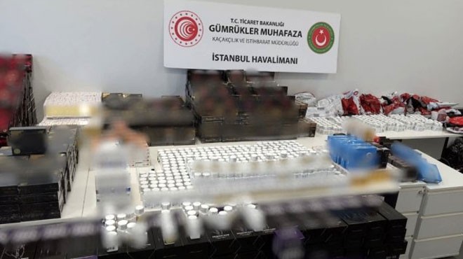 İSTANBUL HAVALİMANI'NDA CİNSEL İÇERİKLİ ÜRÜN ELE GEÇİRİLDİ