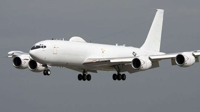 ABD DE E-6B MERCURY’LER HAVALANDI