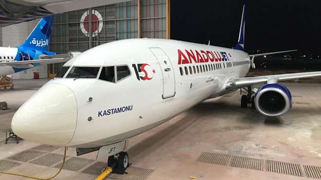 ANADOLUJET UÇAĞINA 15 TEMMUZ SÜSLEMESİ