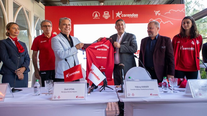 CORENDON DAN MURATPAŞA BELEDİYESİ KADIN VOLEYBOL TAKIMI NA DESTEK