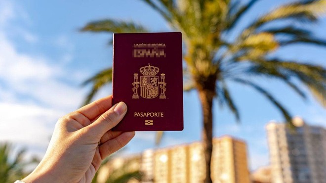 DÜNYANIN EN GÜÇLÜ PASAPORTU!