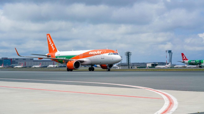 EASYJET İGA İSTANBUL HAVALİMANI’NDA