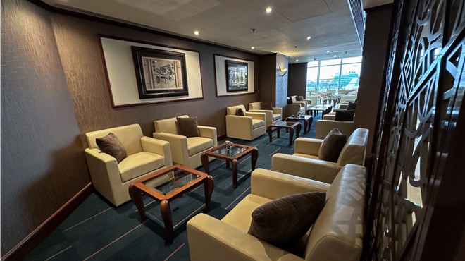 EMIRATES'İN HONG KONG LOUNGE'U