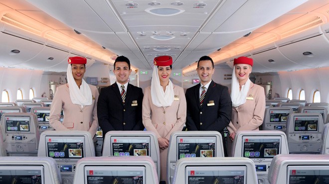 EMIRATES KABİN MEMURU ALACAK