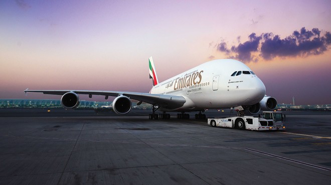 EMIRATES YARIYIL PERFORMANSINI AÇIKLADI