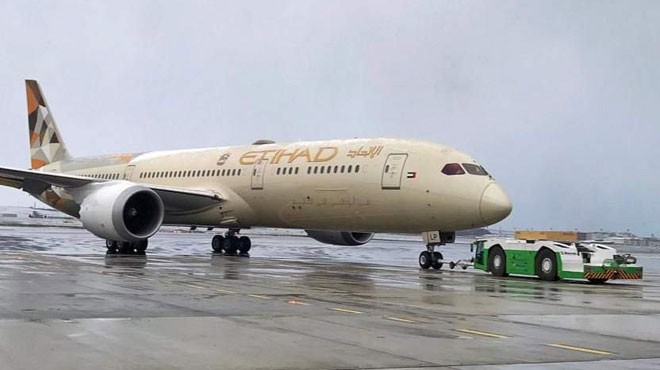 ETIHAD YENİDEN İSTANBUL HAVALİMANI NDA