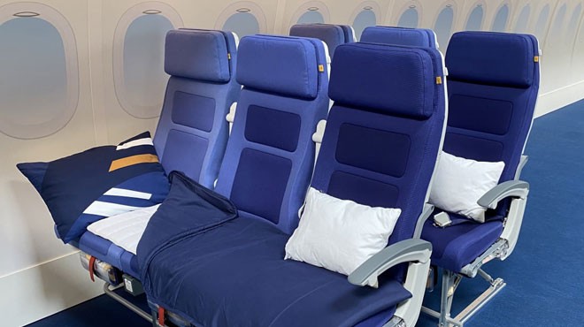 LUFTHANSA'DAN ECONOMY CLASS'A YATAK