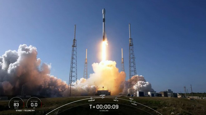 SPACEX 46 STARLINK UYDUSU DAHA FIRLATTI