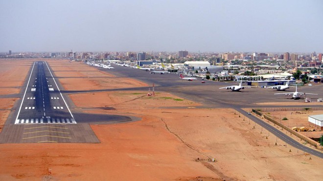 SUDAN'DA HARTUM HAVALİMANI KAPATILDI