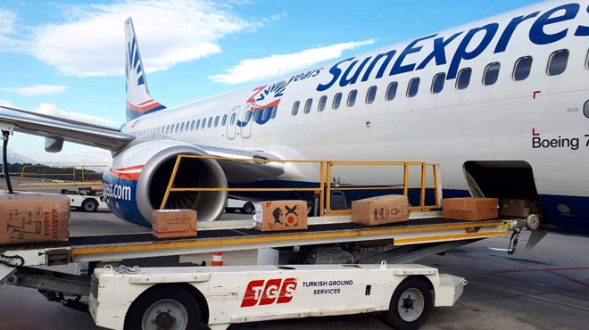 SUNEXPRESS’TEN DEPREMZEDELERE YARDIM ELİ