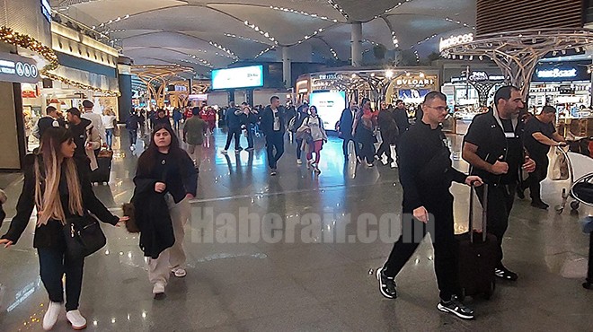 İSTANBUL HAVALİMANI NDA TATİL YOĞUNLUĞU