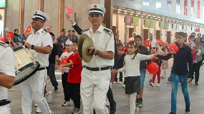 ÇUKUROVA HAVALİMANI’NDA 29 EKİM