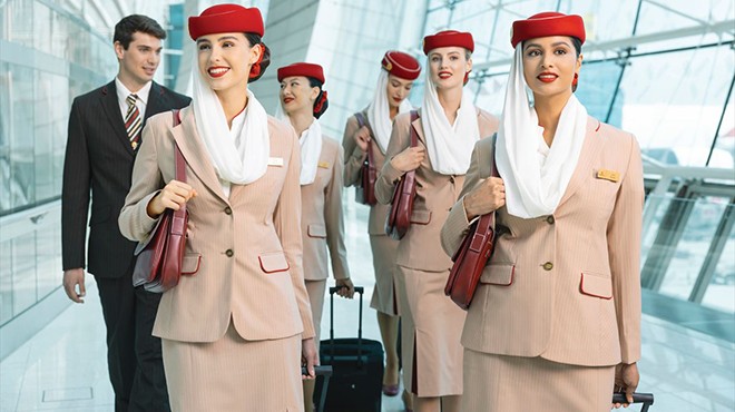 EMIRATES KABİN MEMURU ARIYOR