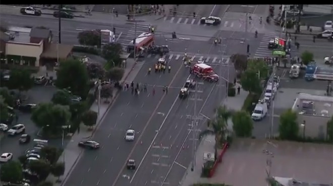 LOS ANGELES TA HABER HELİKOPTERİ DÜŞTÜ