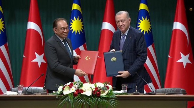 MALEZYA İLE 10 MİLYAR DOLAR TİCARET HEDEFİ