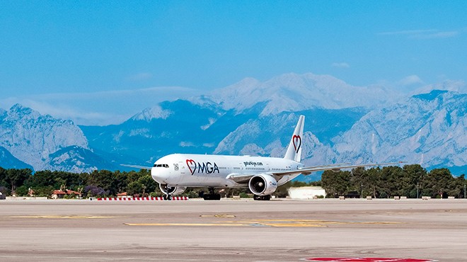 MAVİ GÖK İTALYAN NEOS AIR İLE İŞ BİRLİĞİNE GİTTİ