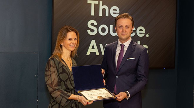 NEVRA ONURSAL KARAAĞAÇ ‘YILIN LİDERİ’ SEÇİLDİ