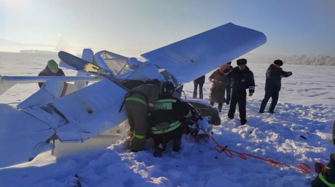 RUSYA’DA HAFİF MOTORLU UÇAK DÜŞTÜ