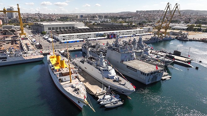 TEKNOFEST MAVİ VATAN KAPILARINI HALKA AÇTI
