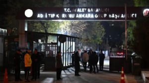 20 ŞEHİDİMİZİN NAAŞI YURDA GETİRİLDİ