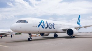 AJET UÇAĞI TEHLİKE ATLATTI