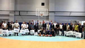 ASELSAN DEPREMZEDE ÇOCUKLARI SEVİNDİRDİ