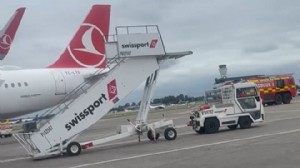 DUBLİN’E İNİŞTE KUYRUK VURDU