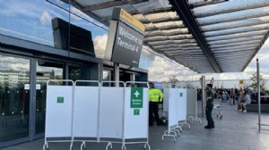 HEATHROW HAVALİMANI’NDA ALARM!