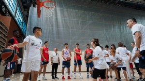 ÖZEL ÇOCUKLAR ANADOLU EFES ANTRENMANINDA