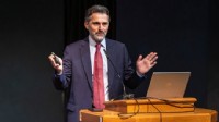 ŞEKER BOĞAZİÇİ ÜNİVERSİTESİNDE KONUŞTU