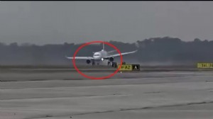 TEHLİKELİ İNİŞTEN BİR BAŞKA GÖRÜNTÜ