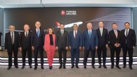 TÜRK HAVA YOLLARI AİLESİNDE DEVİR TESLİM